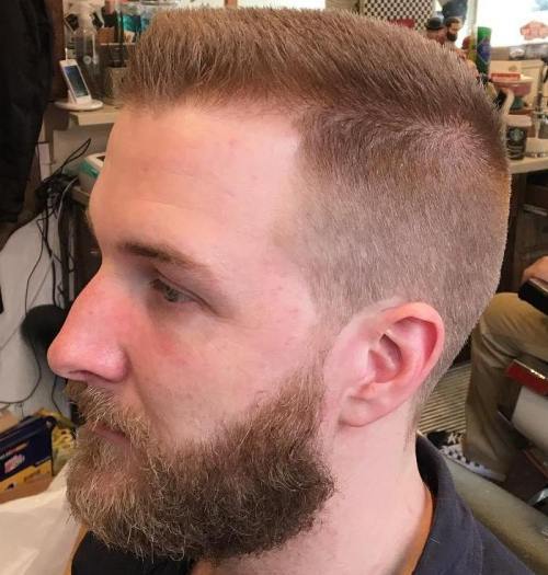 krátký flat top haircut for guys