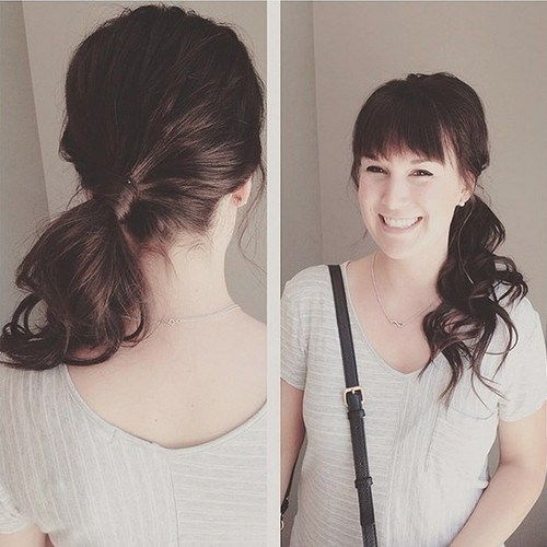 ниско wavy ponytail with bangs