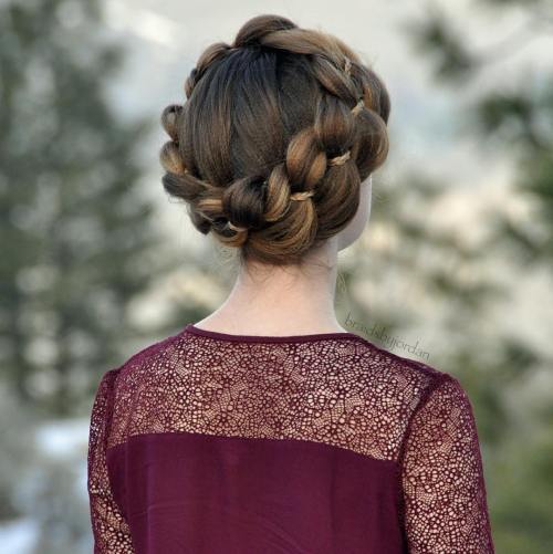 нишка Crown Braid Updo For Crimped Hair