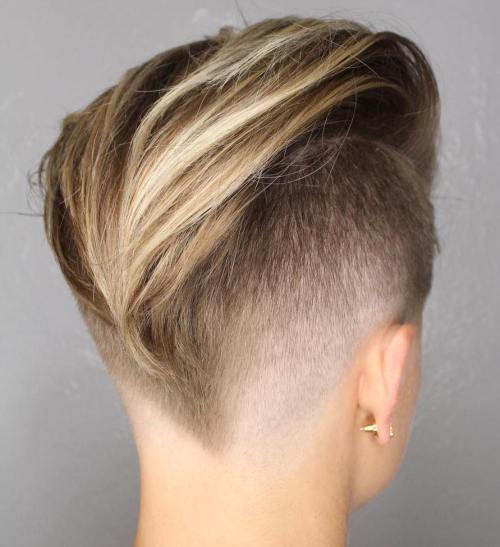 дълго Top Short Sides Hairstyle For Women