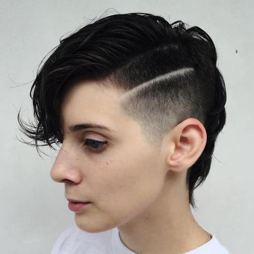 наполовина Shaved Long Pixie