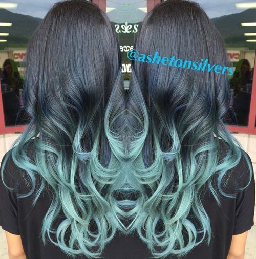 Černá hair with pastel blue ombre highlights