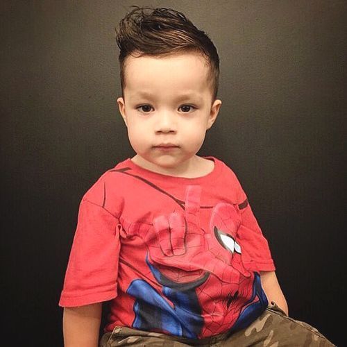 kudrnatý quiff hairstyle for baby boys