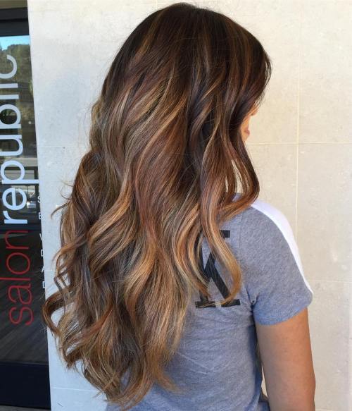 Dlouho Brown Hair With Highlights