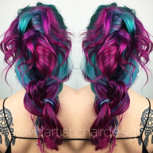 пурпурен цвят And Teal Hair Color