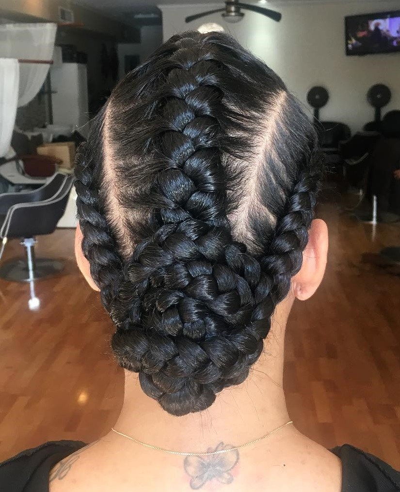 Три Underbraids With A Low Bun