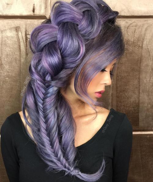 柔和的紫色发型