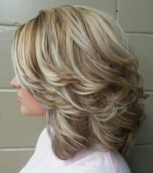 среда Curly Hairstyles With Highlights And Back-Swept Layers