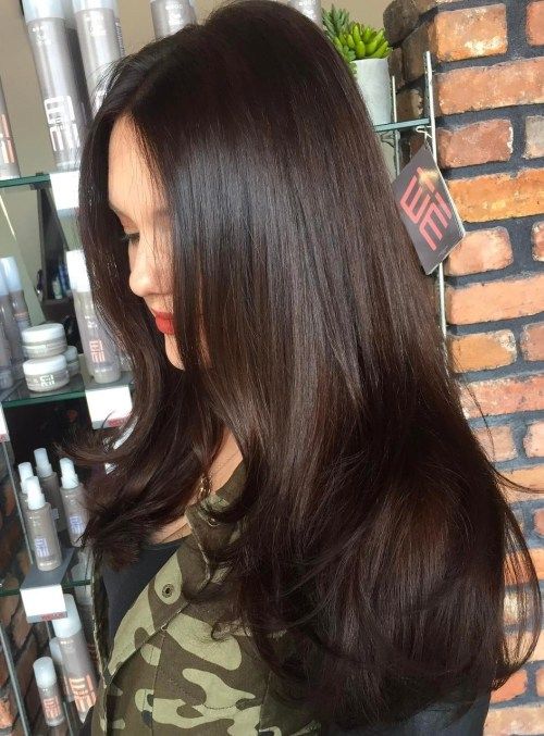 Dlouho Brunette Hairstyle