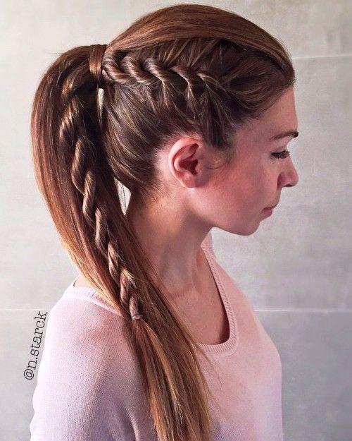 конска опашка for straight hair with a side rope braid