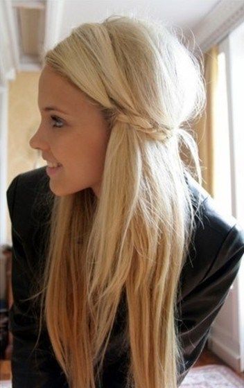 schöne Frisur für langes glattes Haar