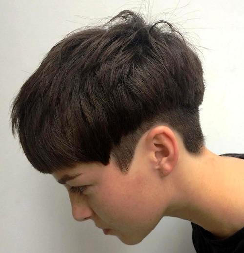 Пикси with temple and nape undercut
