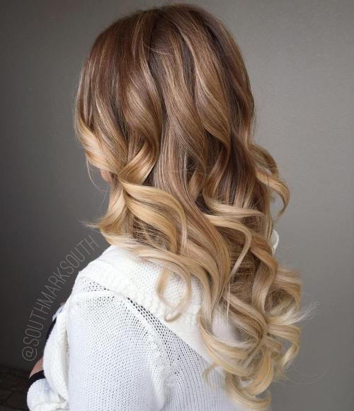 Karamell Blond Balayage Haar