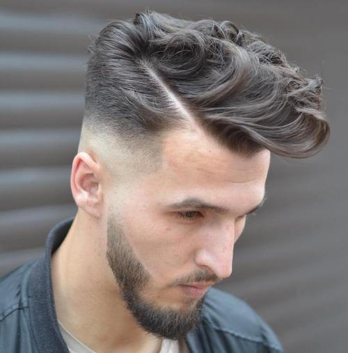 къдрав Combover With Taper Fade