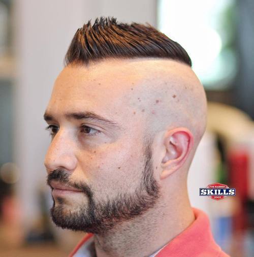 фигура при пързаляне на кънки with shaved sides for receding hairline