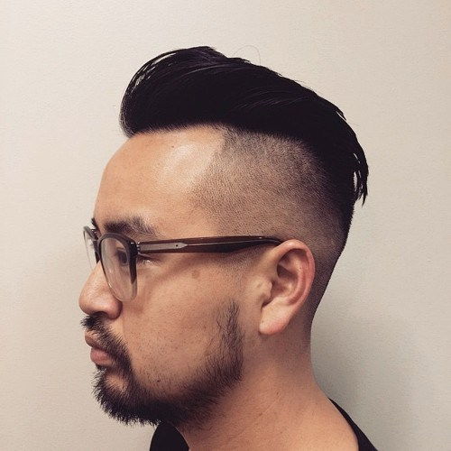 rasierte Seiten asiatische Männer Frisur