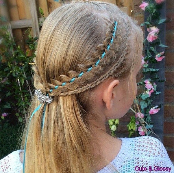 наполовина Up Hairstyle With Ribbon Braids