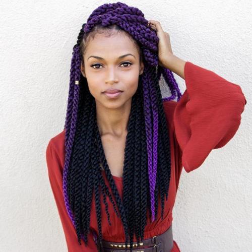 Černá And Purple Yarn Braids