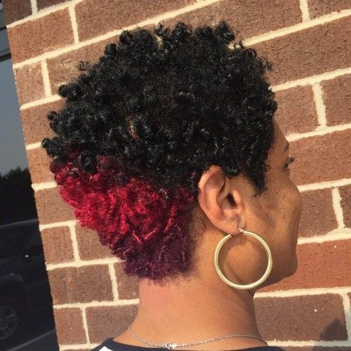 Natürliche dreifarbige Frisur für kurzes Haar