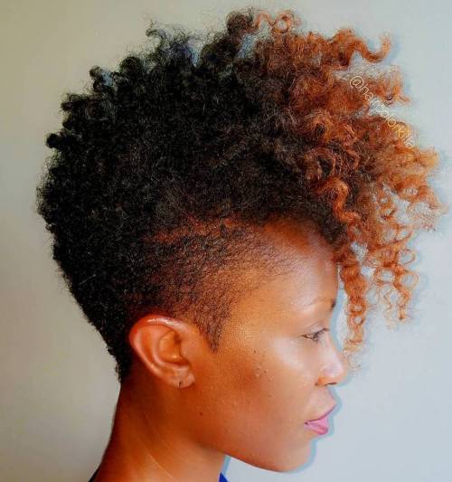 Frau's Tapered Mohawk For Natural Hair