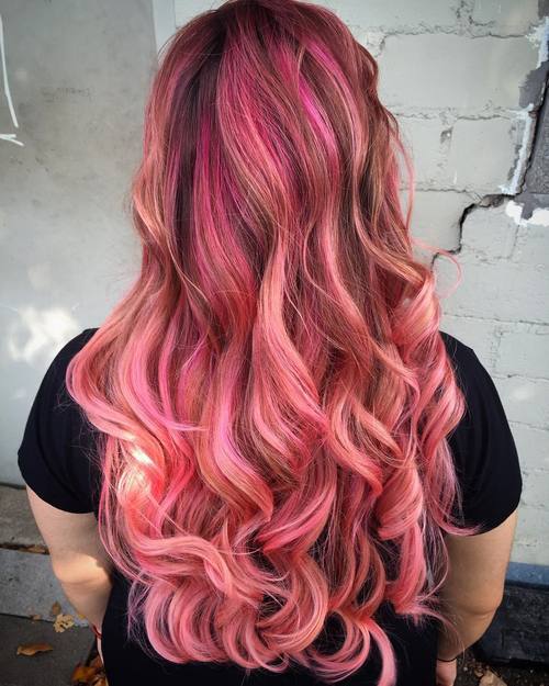 dlouho brown hair with pink balayage highlights