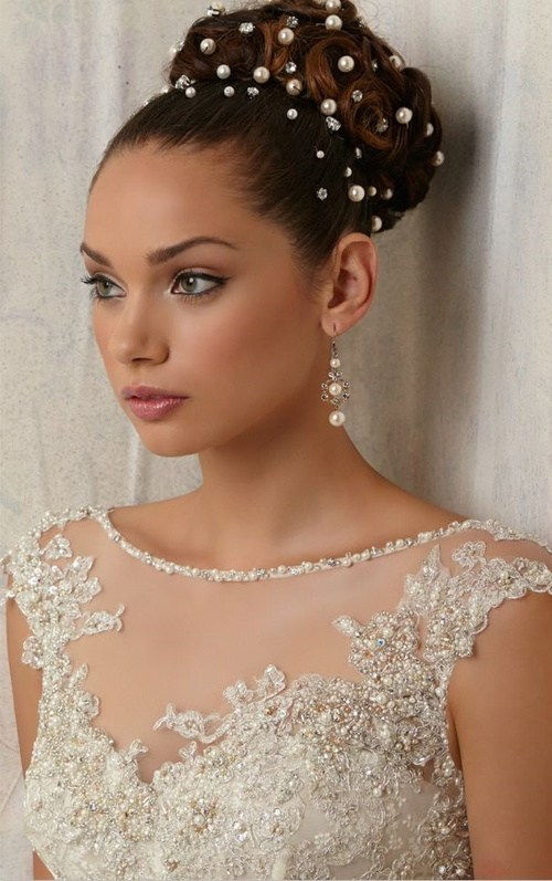 кок hairstyle for bridesmaids