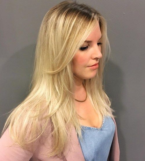 Blondýnka Layered Hairstyle For Long Hair
