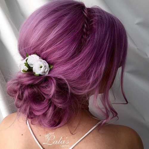 Kudrnatý Bun Pastel Purple Updo