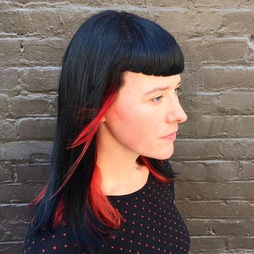 рамо length straight hairstyle with cropped bangs