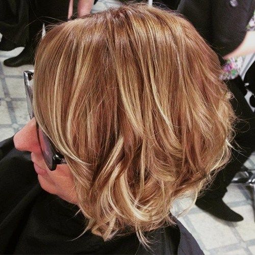 krátký caramel hair with blonde babylights