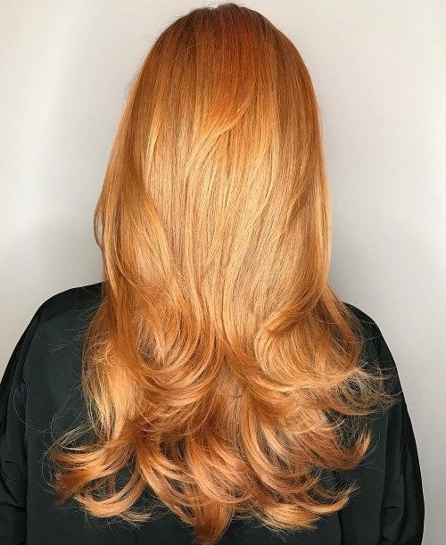 дълго Strawberry Blonde Hairstyle With Layers