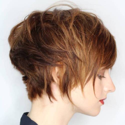 дълго Brown Pixie With Highlights