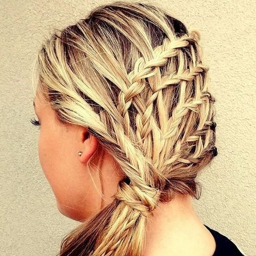 plachty and ponytail hairstyle