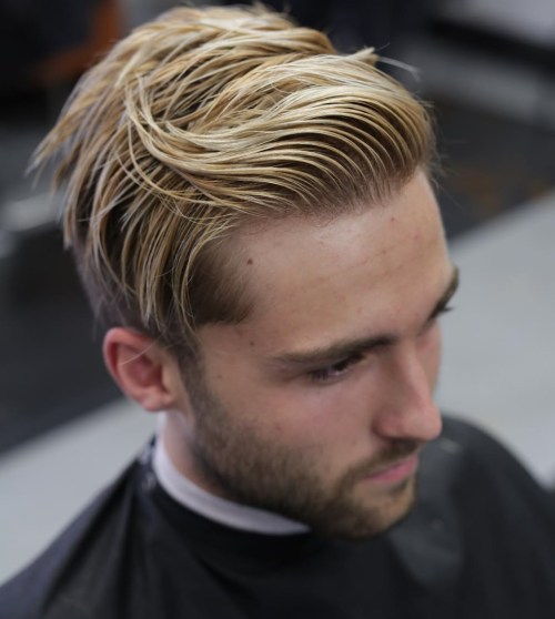 Blonde lange Spitze kurze Seiten Frisur für Männer
