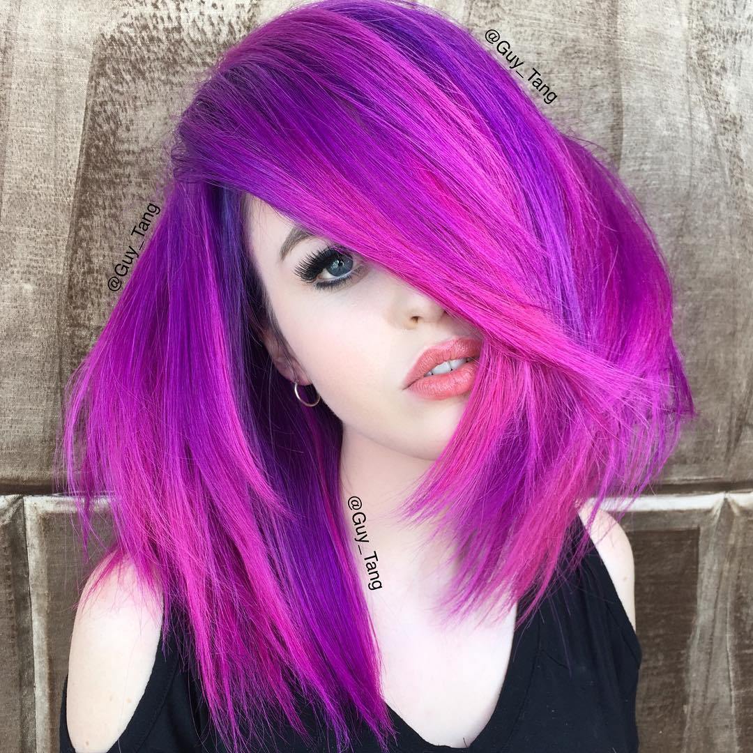 明亮的紫色头发