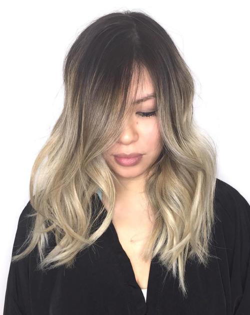 пепел Blonde Balayage Ombre