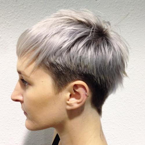 черно And Silver Tapered Pixie
