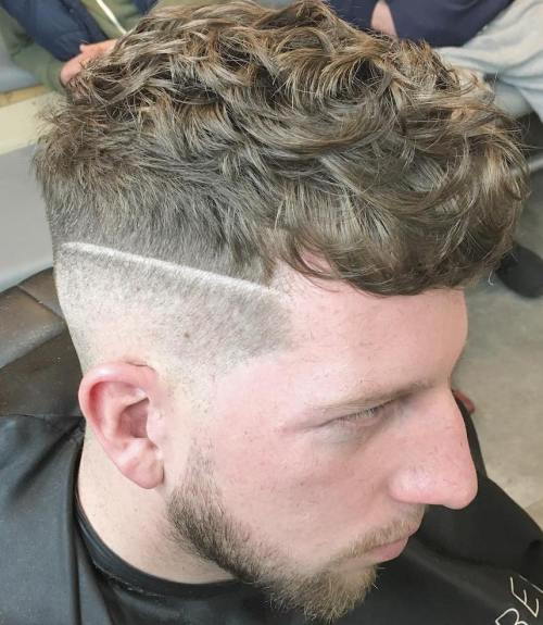 Männer's Undercut For Curly Hair