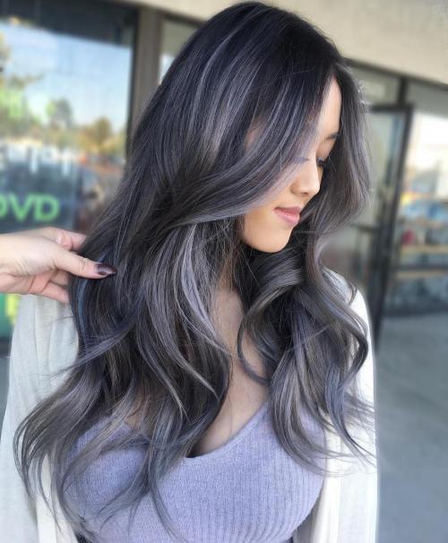 Temný Brown Hair With Silver Balayage