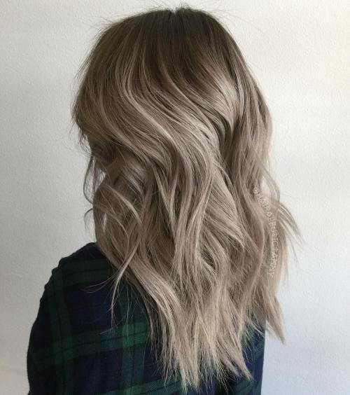 dlouho layered gray hairstyle