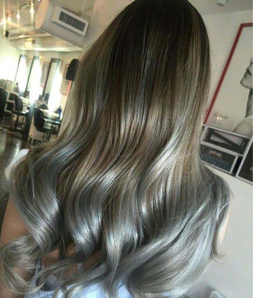 кафяв hair with silver blonde highlights