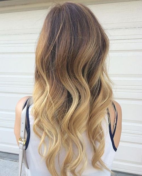 hnědý hair with blonde ombre highlights