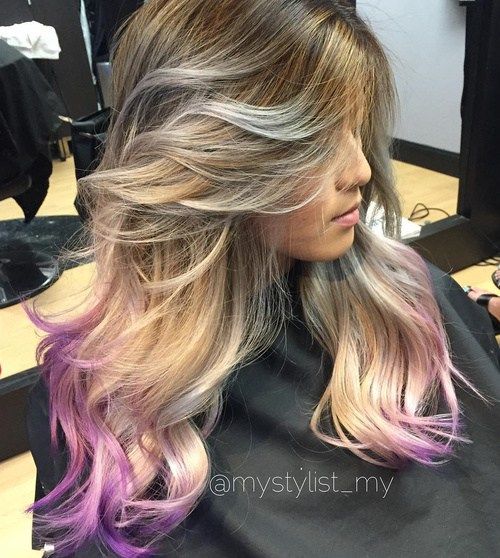 hnědý blonde hair with lavender dip dye
