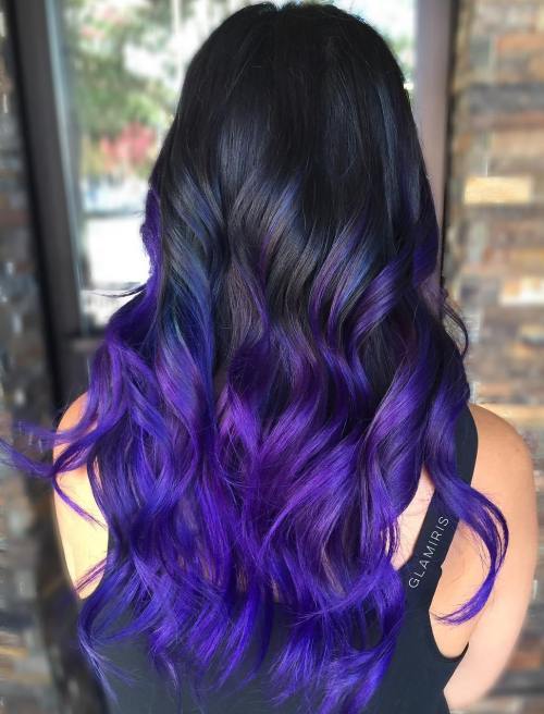 黑头发的蓝色和紫色Balayge