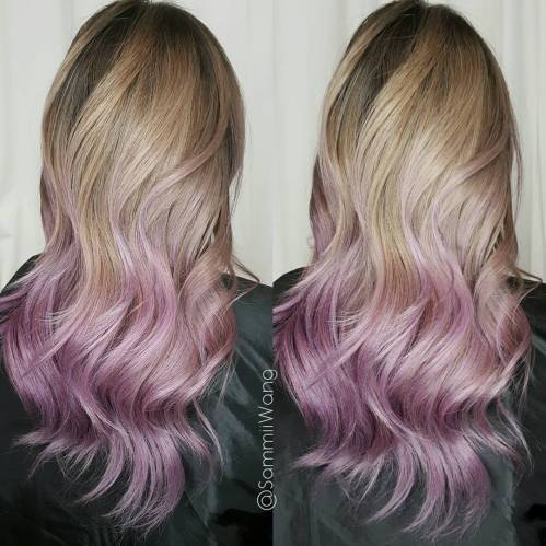 blonde Haare mit Lavendeltönung