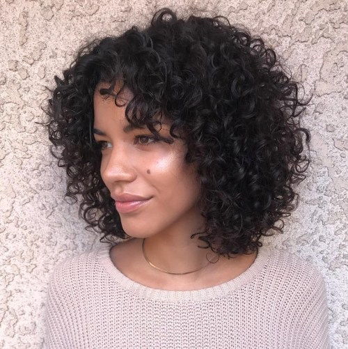 Střední Natural Layered Curly Hairstyle