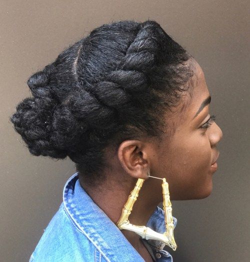 небрежен Natural Flat Twisted Updo