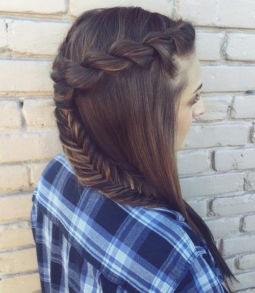 формален Curly Half Updo With A Bouffant