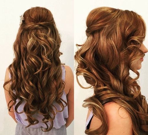 къдрав half updo with a bouffant for long hair