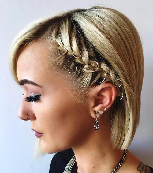 Боб with a side braid